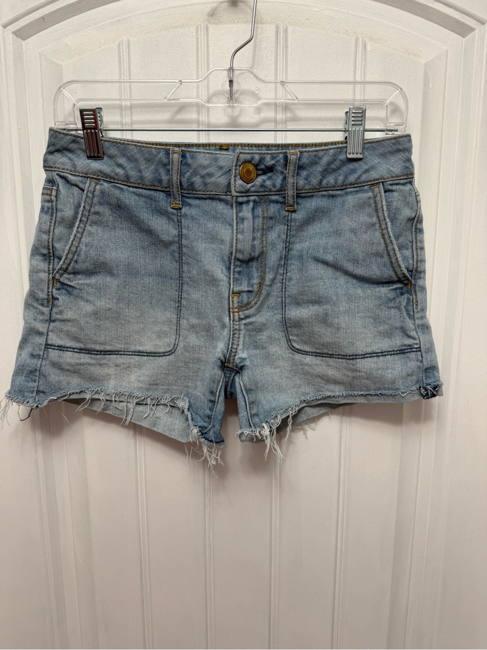 American Eagle Size 4 Womens Shorts Utility Jean Raw Hem Denim Blue (45-4)